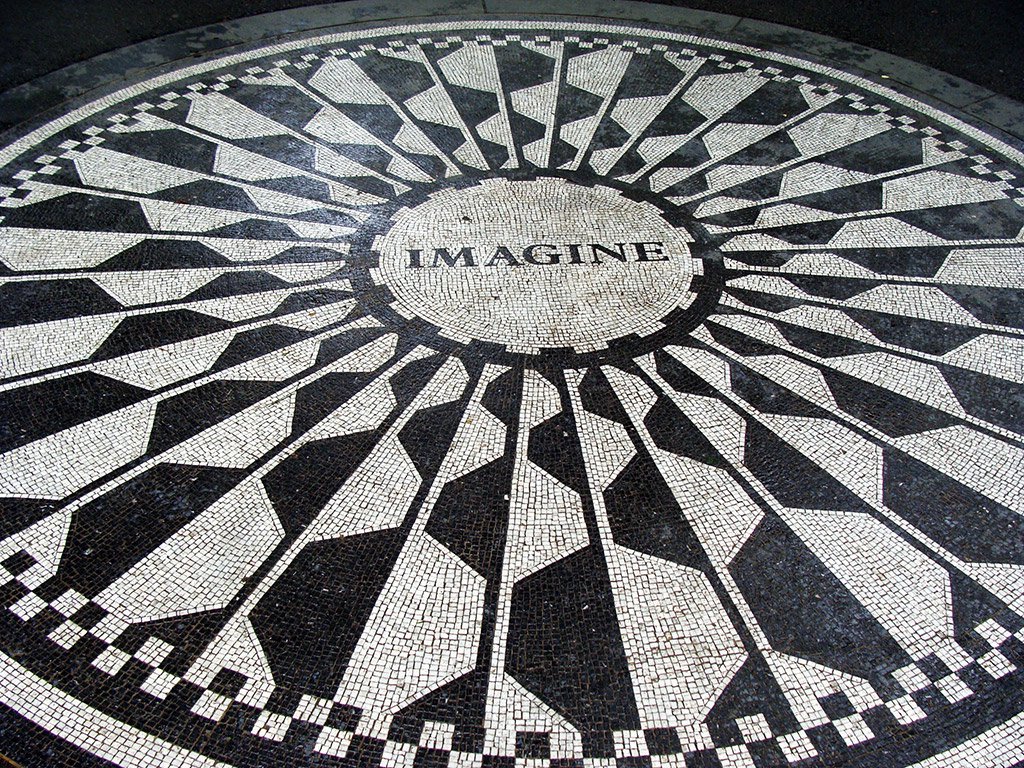 Detalle del Mosaico Imagine en homenaje a John Lennon en Central Park - Foto de AHM