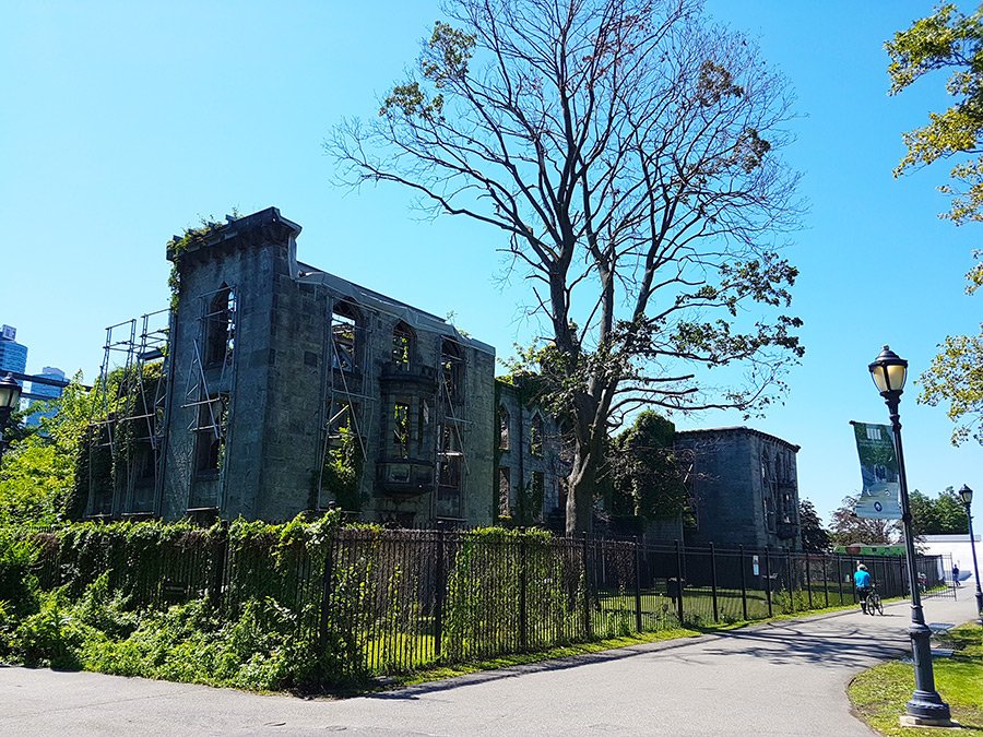Ruinas del Smallpox Hospital en Roosevelt Island - Foto de Andrea Hoare Madrid