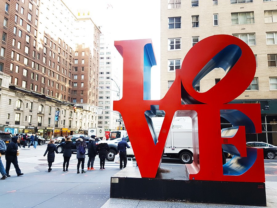 Escultura LOVE de Robert Indiana en Nueva York - Foto de Andrea Hoare Madrid