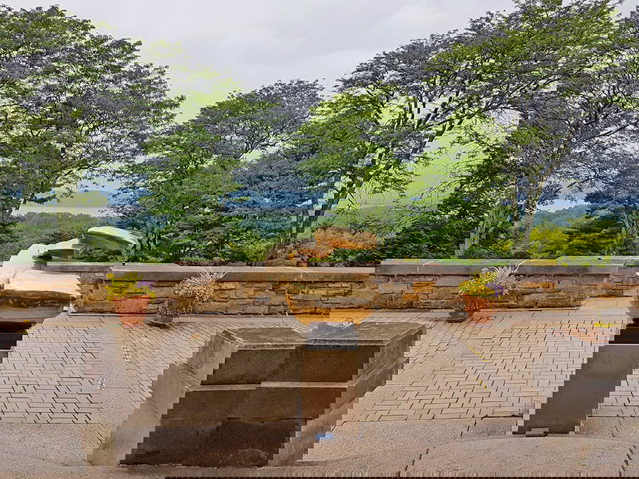 Foto de una de las esculturas de la colección de arte de la familia Rockefeller expuesta en los jardines de Kykuit en Sleepy Hollow - Foto de Andrea Hoare Madrid