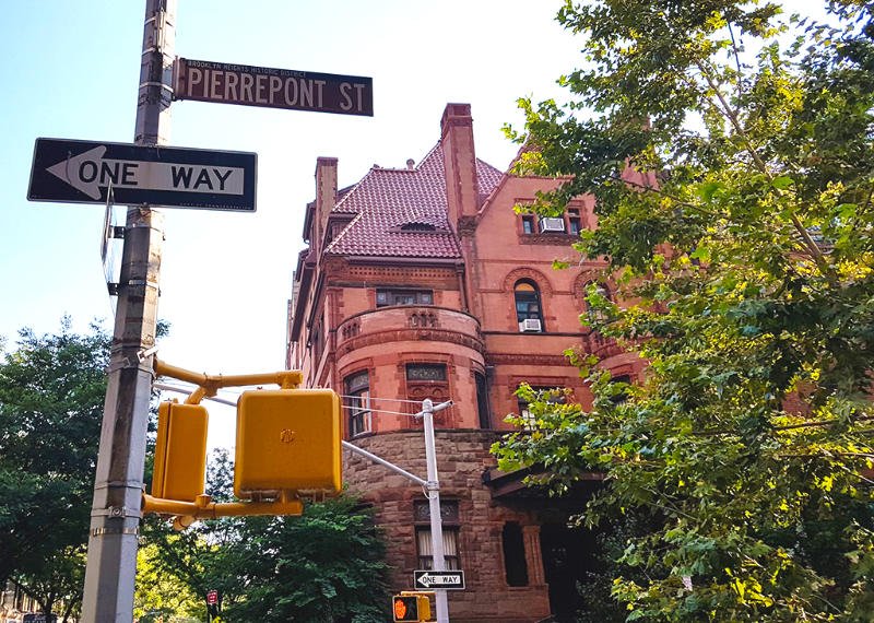 Elegante casona en Pierrepont Street en el barrio Brooklyn Heights - Foto de Andrea Hoare Madrid