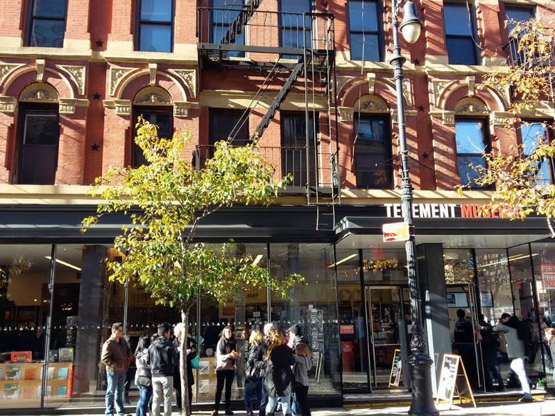 Entrada a la tienda y boletería del Tenement Museum en el Lower East Side de Manhattan - Foto de AHM