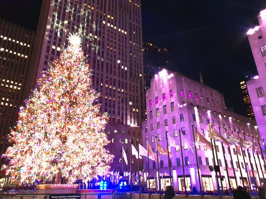 Árbol de Navidad del Rockefeller Center encendido - Foto de Andrea Hoare Madrid
